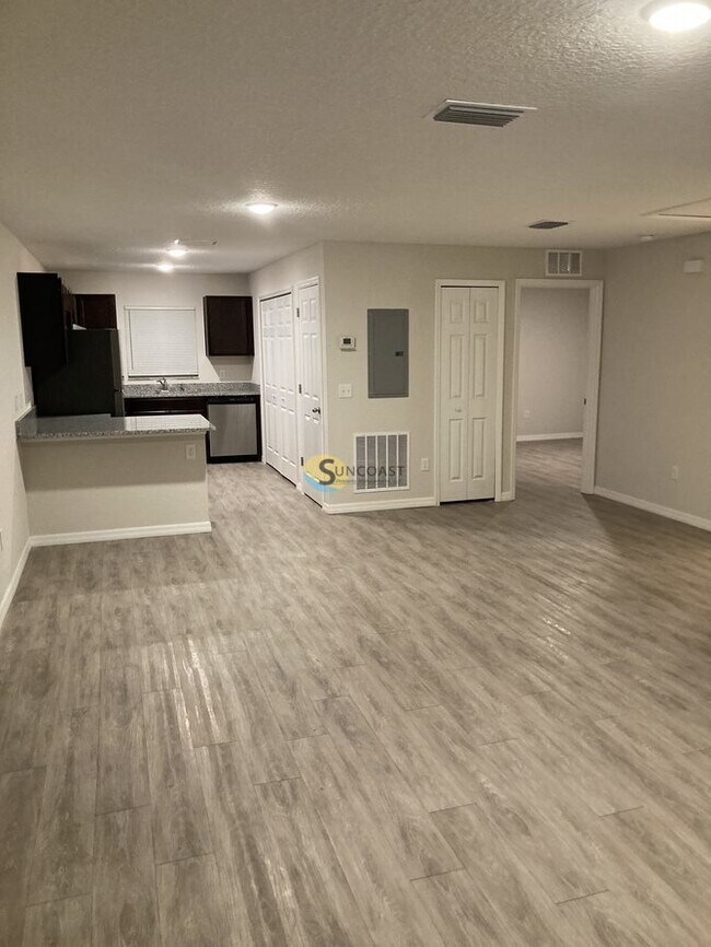 Photo - AVAILABLE NOW! Beautiful 2/2 Unit for Rent... Unit 2