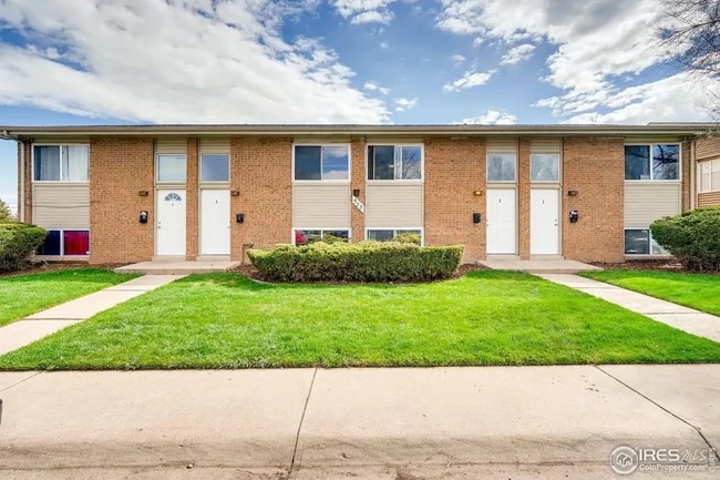 Building Photo - 335 15th Ave Unit 2