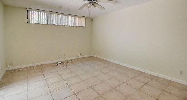 Photo - 8225 Severn Dr