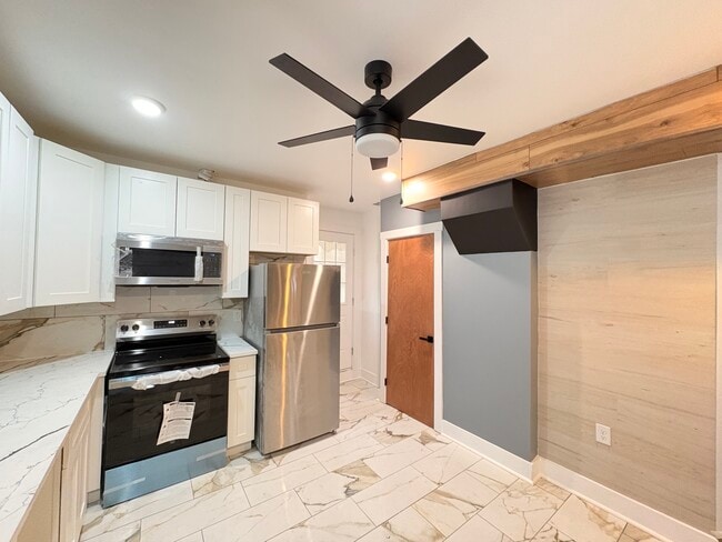 Photo - 5842 Hobart St Unit 3