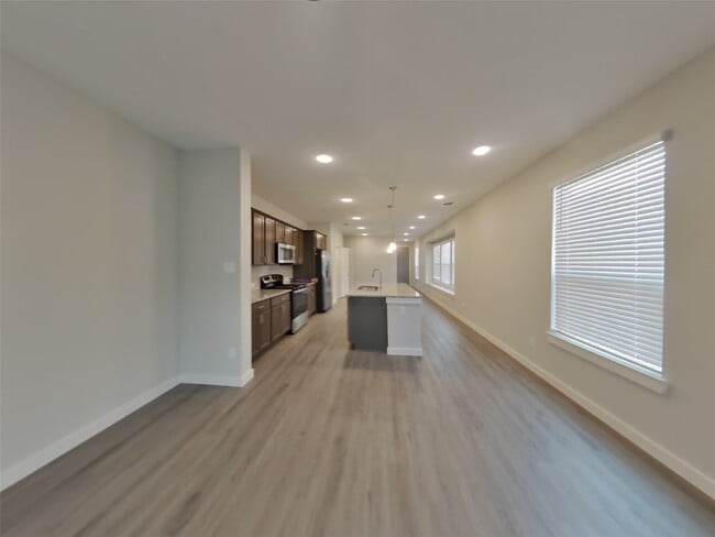 Photo - 2407 Foster Hl Rd