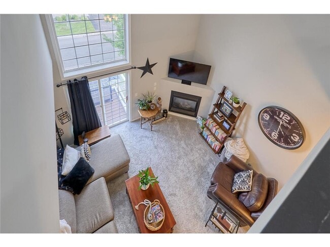 Photo - 17734 Elm Rd N