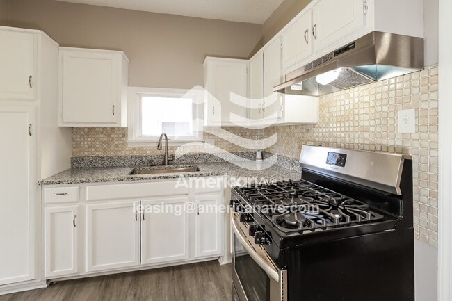 Photo - 136 N White Ave