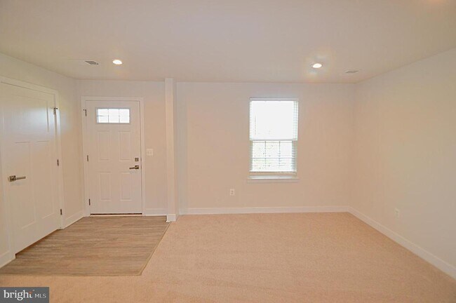 Photo - 11328 Willow Green Cir