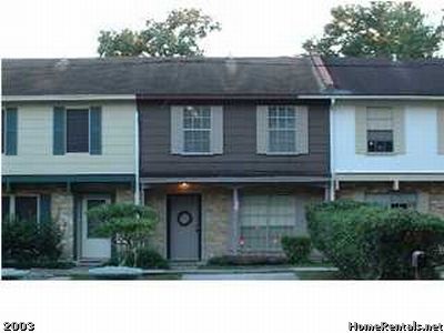 Great East Side Townhouse - Great East Side Townhouse