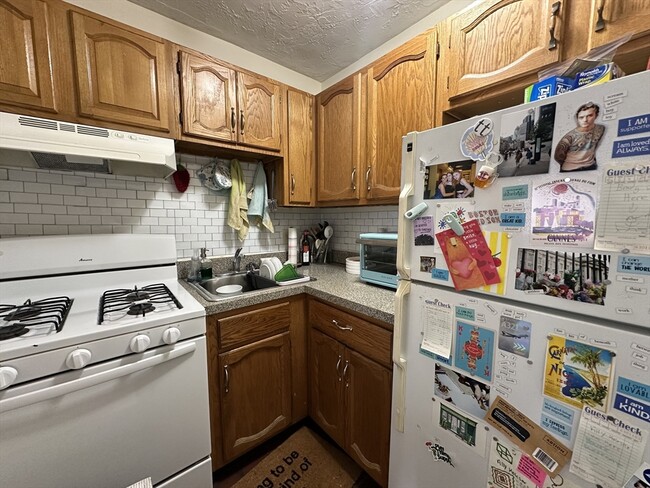 Photo - 7 Symphony Rd Unit 7