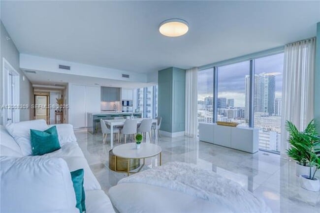 Photo - 788 NE 23rd St Unit 788 NE 23rd St # 1102