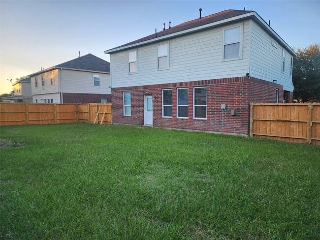 Photo - 19215 Brook Village Rd