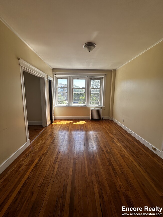 Photo - 1637 Commonwealth Ave Unit 7