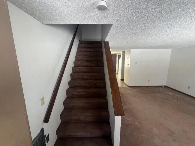 Photo - 33 Glen Eagle Dr Unit 33