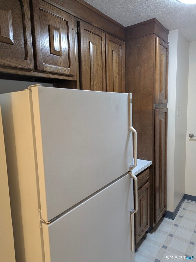 Photo - 36 Thompson Rd Unit B