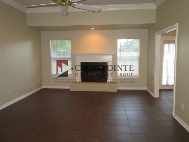 Photo - Spacious 3 bedroom 2 bath home in Tyler! Coming soon!