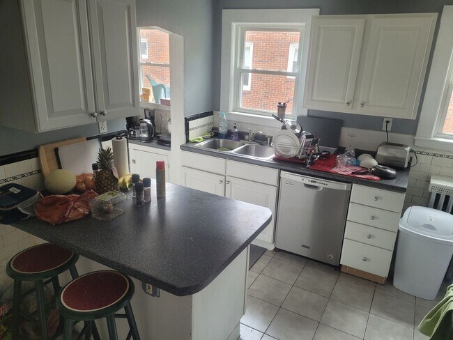 Photo - 86 Colborne Rd