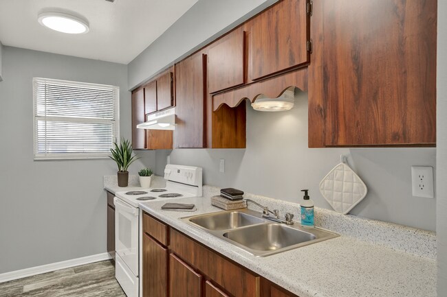 Photo - SPACIOUS 2 Bedroom 1.5 Bath Apartment Unit 205-B