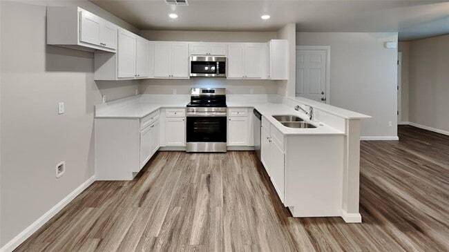 Building Photo - 206 Gray St Rental