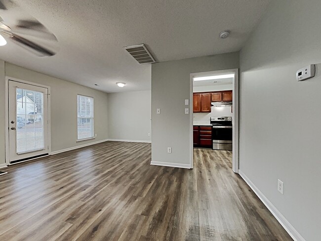 Photo - 9017 Shenington Pl