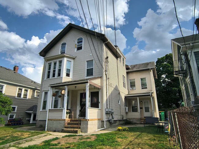 Photo - 79 Hamlet Ave Unit 1 Rear
