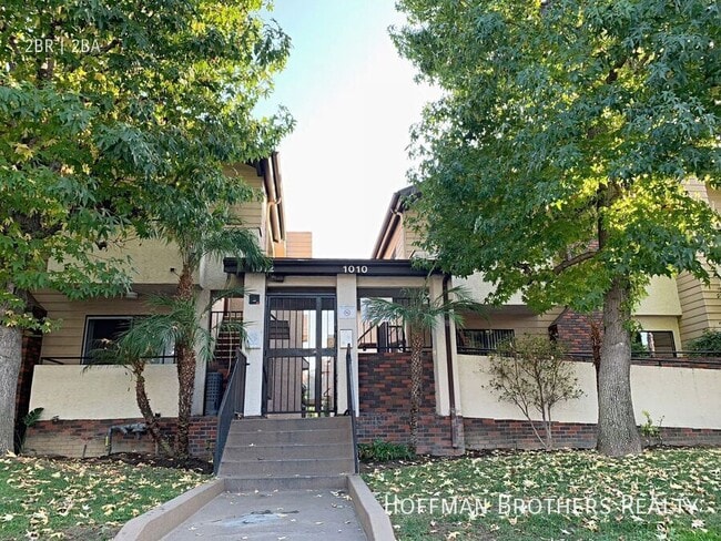 1010 E Acacia Ave Unit 212