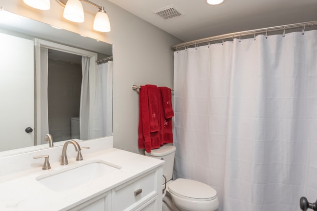 Photo - 510 E Gillespie St Unit C15