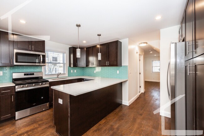 Photo - 2 Chestnut Pl Unit 1