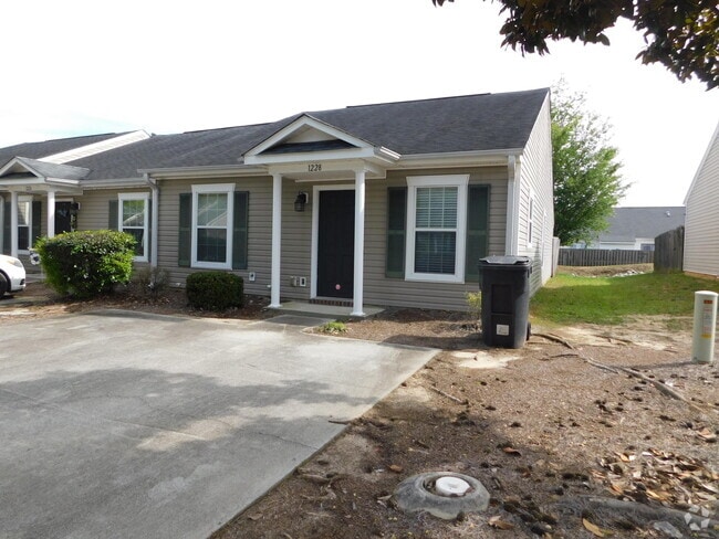 Building Photo - 1228 Longpoint Dr Rental