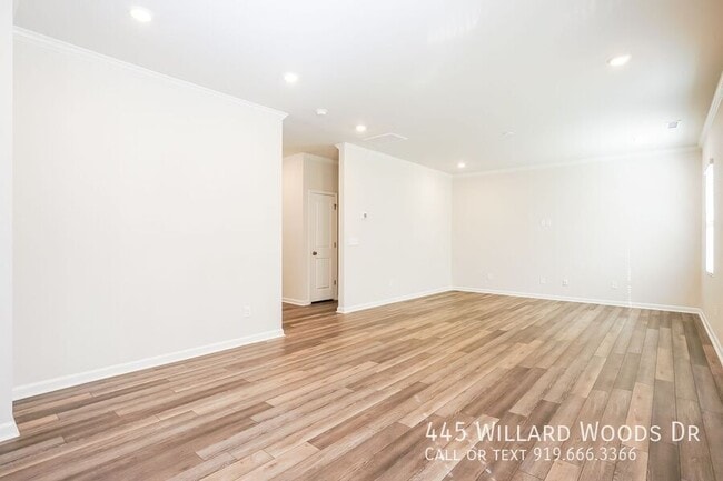 Photo - 445 Willard Wds Dr