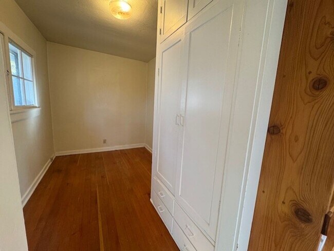 Photo - West Side Location