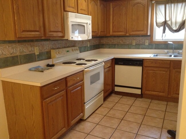 Photo - 892 Tremont St Unit 892 Tremont Street