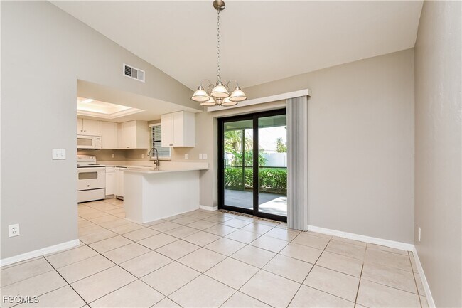 Photo - 219 SE 20th St