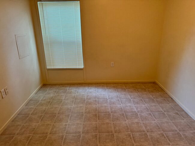 Photo - 16482 Eastchase St