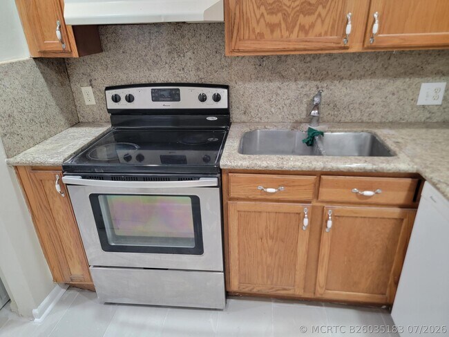 Photo - 791 SE 1st Way Unit 74