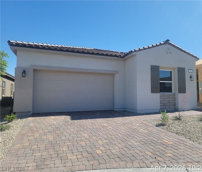 Building Photo - 96 Ibiza Lk Dr