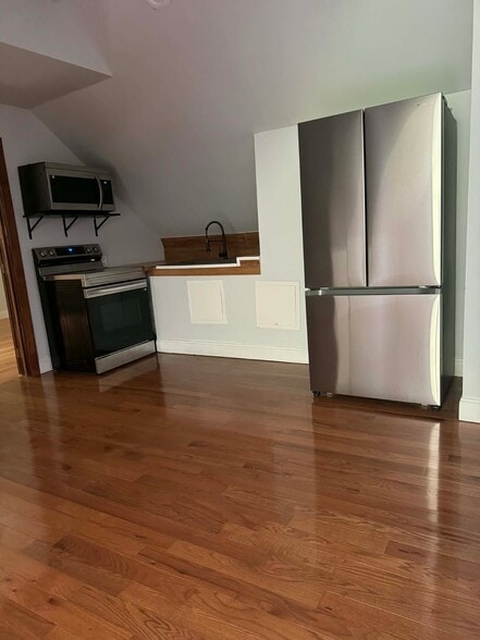 179 Mount Sinai Coram Rd