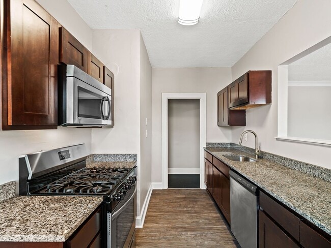 Maycourt Apartments