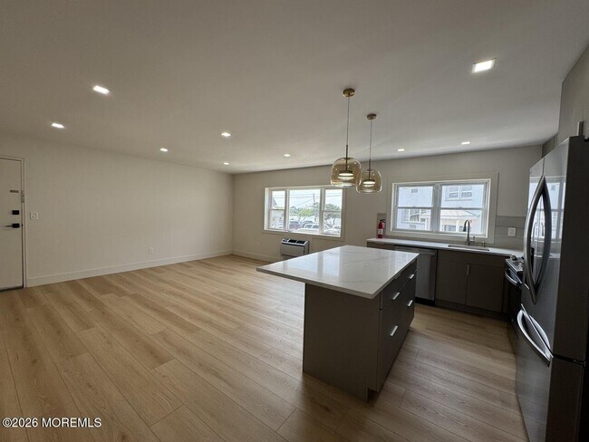 Photo - 1217 Ocean Ave N