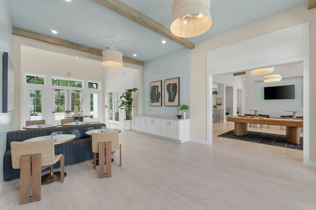 The Bowline - The Bowline