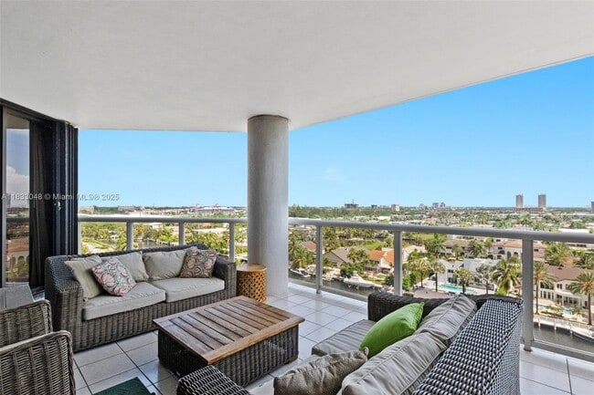 Photo - 3598 Yacht Club Dr Condo Unit 1002