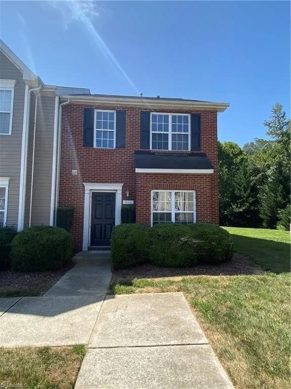 Building Photo - 812 Brittany Way Rental