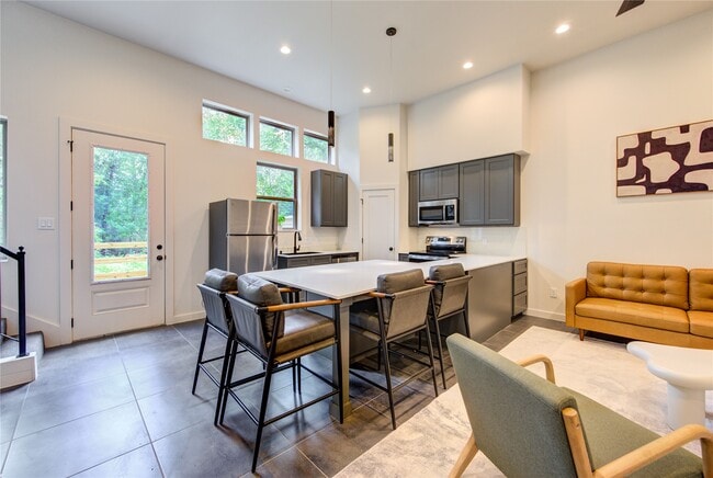 Photo - 13102 Honey Suckle Ridge Ln