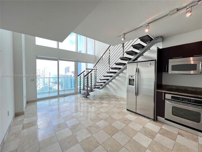 Photo - 41 SE 5th St Unit 2211