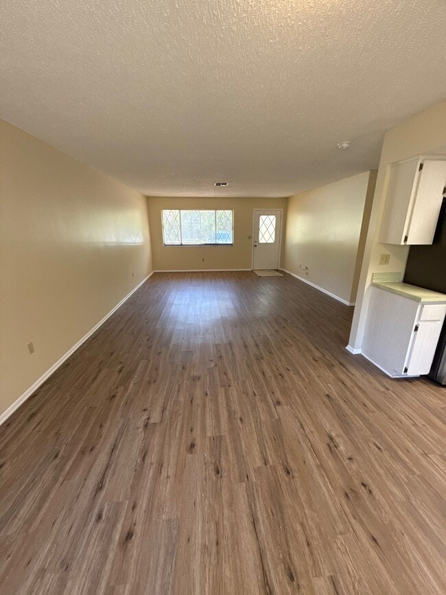 Photo - 12080 W Belvedere St Unidad E