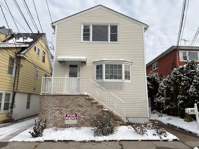 Photo - 462 Jackson Ave Unit 2