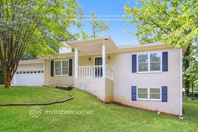 Photo - 321 Sherwood Cir SE