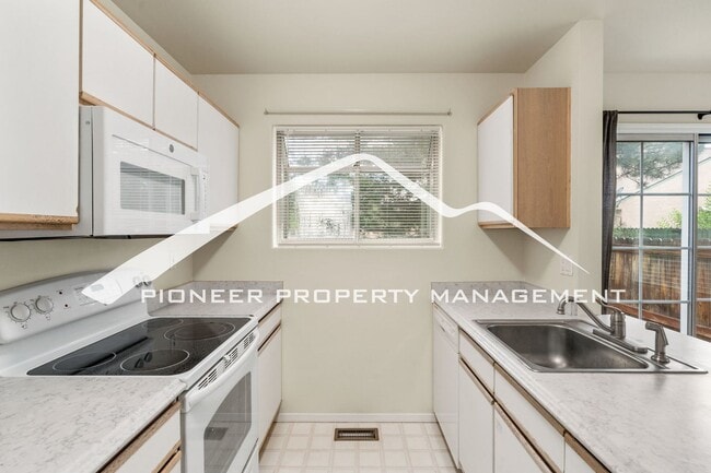 Photo - 6162 Colony Cir