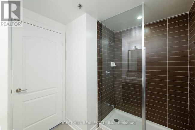 Photo - 2756 Old Leslie St Unit 510