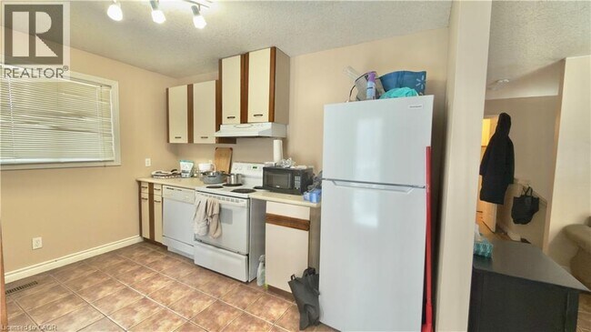 Photo - 16 Marshall St