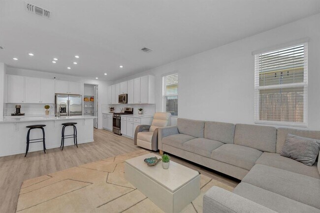 Photo - 20704 John Gill Dr