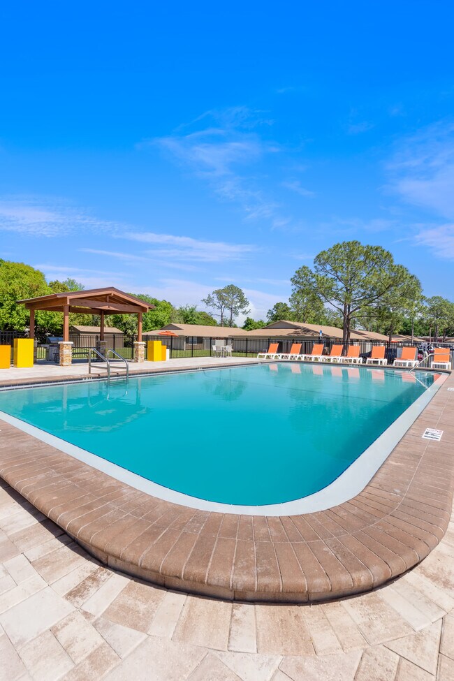 Edgewood Apartments - Edgewood Apartments