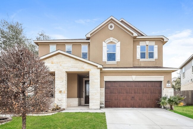 Building Photo - 3793 Square feet! 5 Bedrooms 4 bathrooms- Huge backyard with covered patio