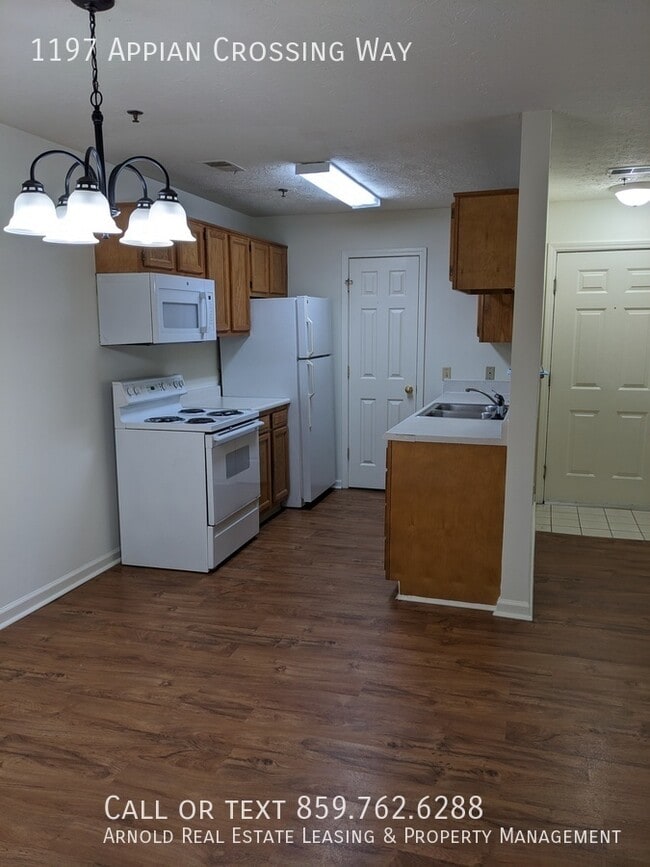 Photo - 1197 Appian Crossing Way